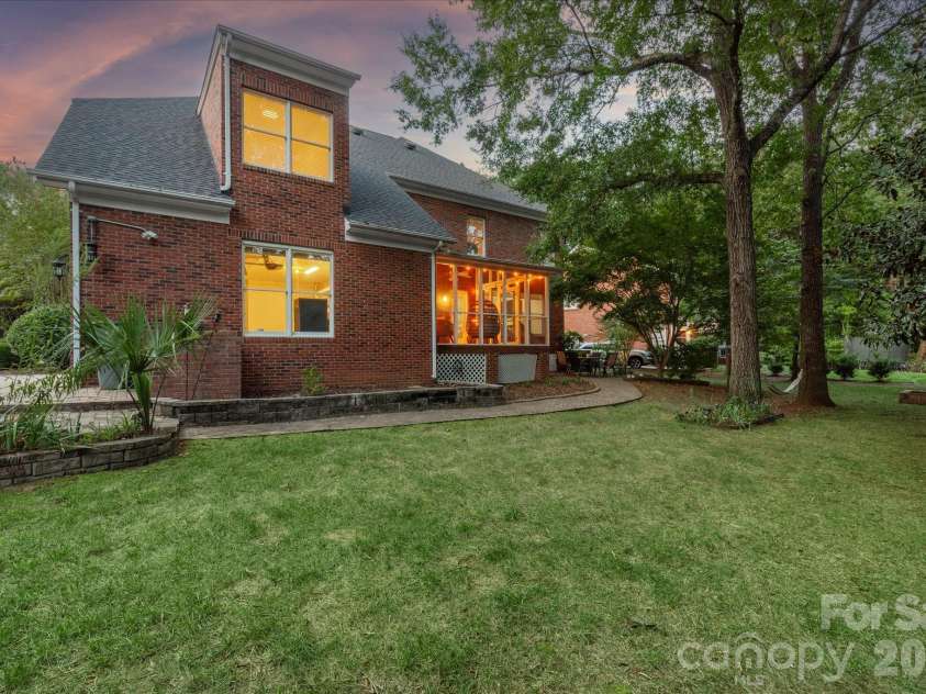 6605 Saunton Court, Charlotte, NC 28277.  MLS# CAR4414421, YatesRealty ID 51100. 