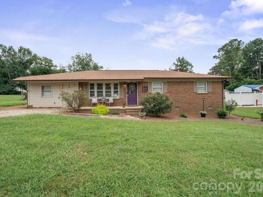1782 Cameron Road, Lincolnton, NC 28092.  MLS# CAR4425083, YatesRealty ID 51101. 