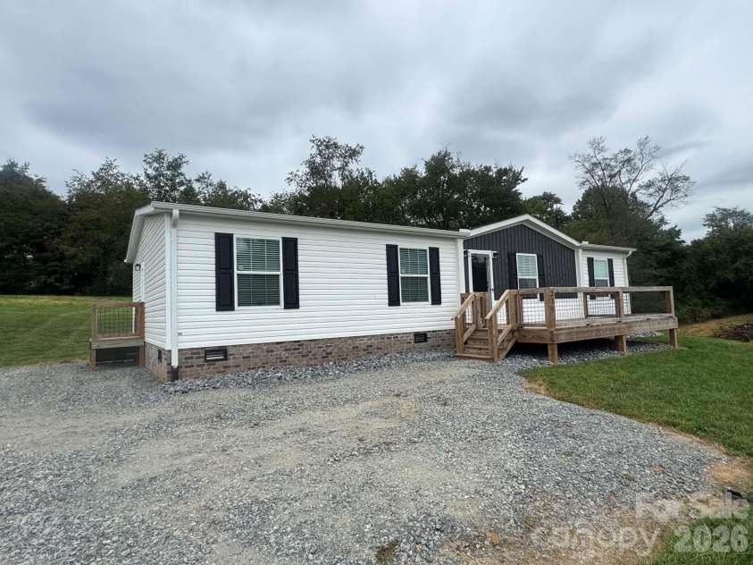 239 Southard Road, Elkin, NC 28621.  MLS# CAR4425338, YatesRealty ID 51102. 