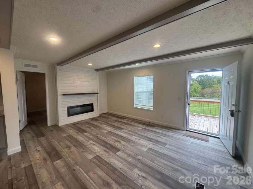 239 Southard Road, Elkin, NC 28621.  MLS# CAR4425338, YatesRealty ID 51102. 