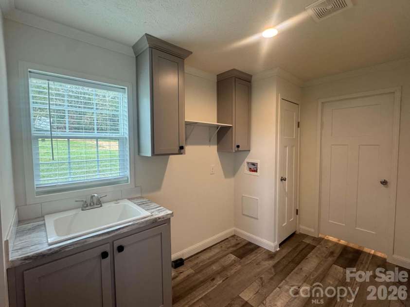 239 Southard Road, Elkin, NC 28621.  MLS# CAR4425338, YatesRealty ID 51102. 