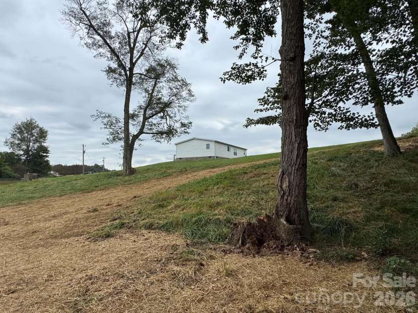 239 Southard Road, Elkin, NC 28621.  MLS# CAR4425338, YatesRealty ID 51102. 