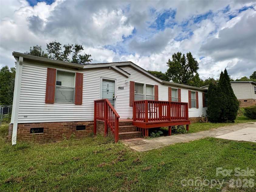 5928 Lewis Road, Gastonia, NC 28052.  MLS# CAR4424246, YatesRealty ID 51103. 