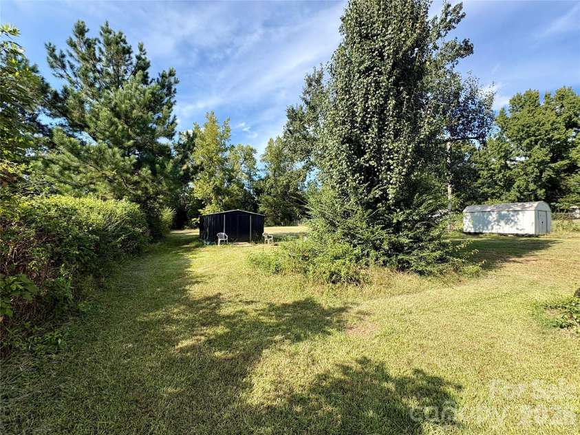 5928 Lewis Road, Gastonia, NC 28052.  MLS# CAR4424246, YatesRealty ID 51103. 
