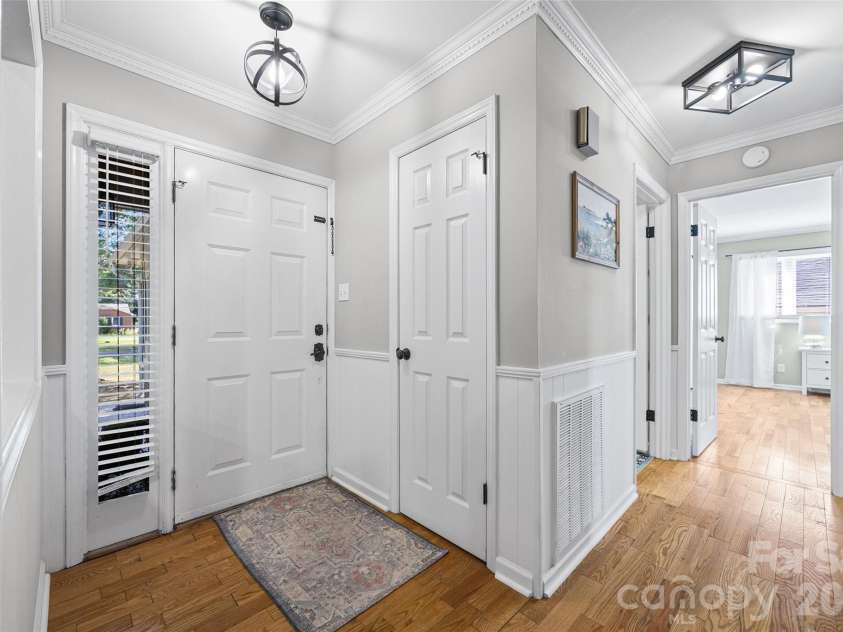 1647 Nottingham Court, Rock Hill, SC 29732.  MLS# CAR4422537, YatesRealty ID 51106. 