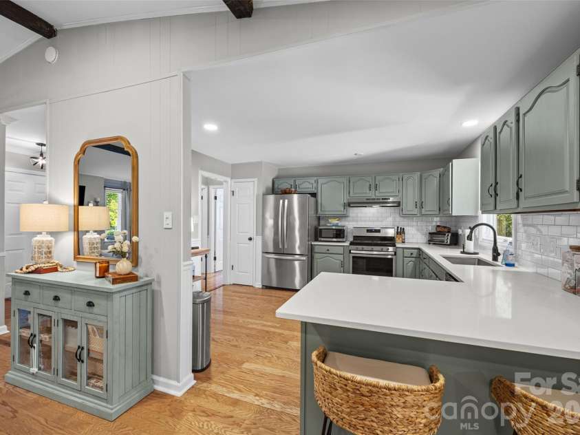 1647 Nottingham Court, Rock Hill, SC 29732.  MLS# CAR4422537, YatesRealty ID 51106. 