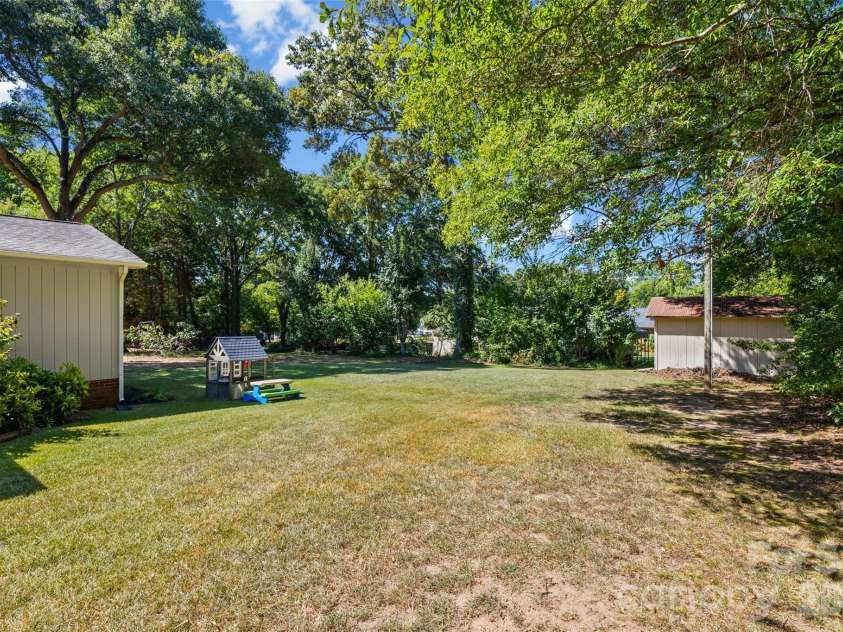 1647 Nottingham Court, Rock Hill, SC 29732.  MLS# CAR4422537, YatesRealty ID 51106. 