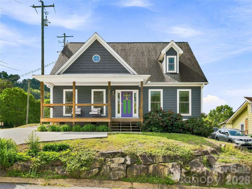 73 Mountain Street, Asheville, NC 28801.  MLS# CAR4422936, YatesRealty ID 51107. 