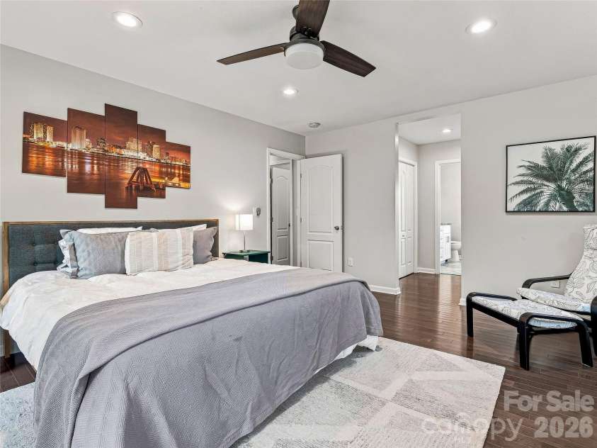 73 Mountain Street, Asheville, NC 28801.  MLS# CAR4422936, YatesRealty ID 51107. 