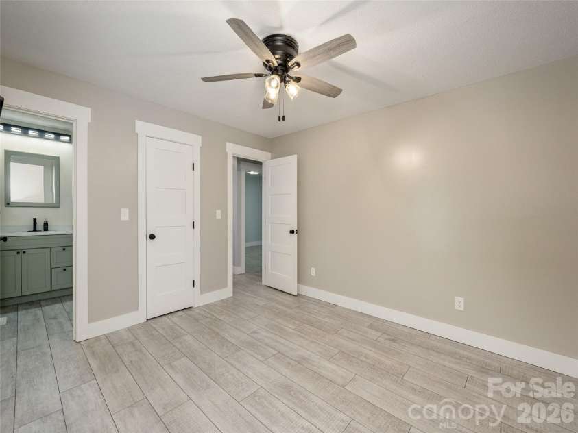 4103 Turnpike Road, Horse Shoe, NC 28742.  MLS# CAR4425373, YatesRealty ID 51112. 