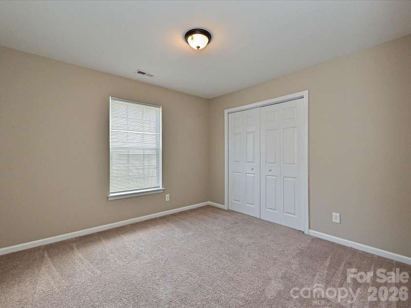 8318 Rockmoor Ridge Road, Charlotte, NC 28215.  MLS# CAR4425119, YatesRealty ID 51116. 4th Bedroom