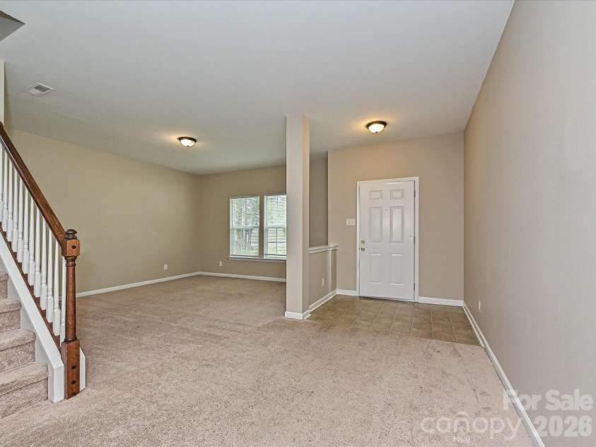 8318 Rockmoor Ridge Road, Charlotte, NC 28215.  MLS# CAR4425119, YatesRealty ID 51116. 