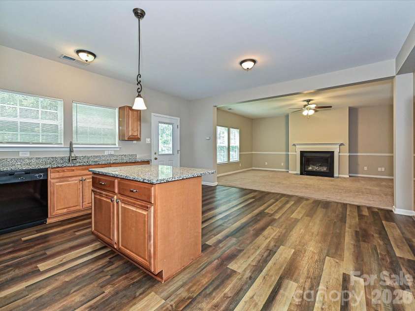 8318 Rockmoor Ridge Road, Charlotte, NC 28215.  MLS# CAR4425119, YatesRealty ID 51116. 