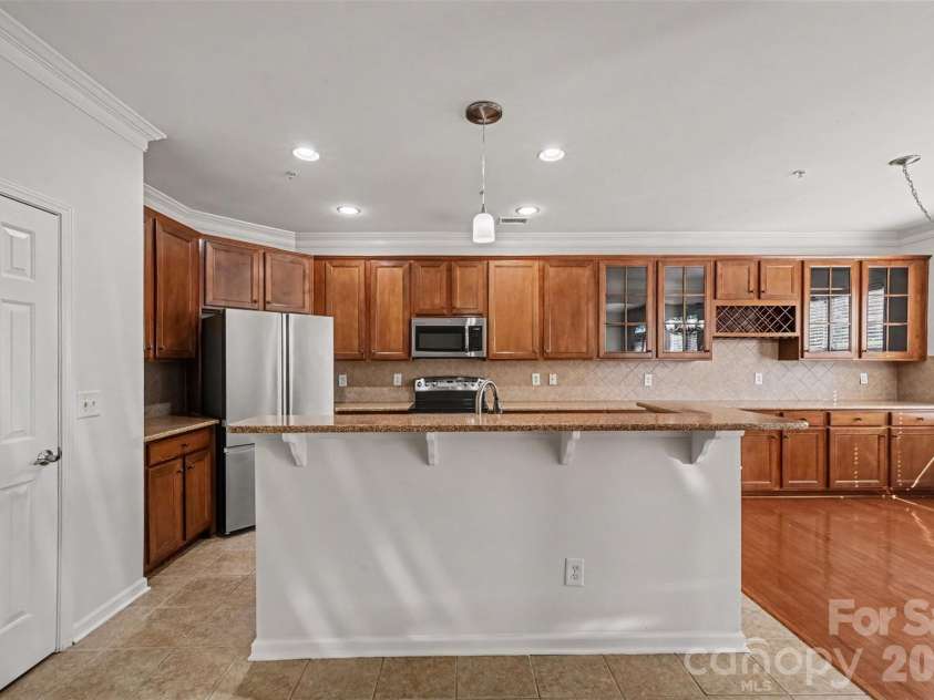 114 Inlet Point Drive, Tega Cay, SC 29708.  MLS# CAR4432207, YatesRealty ID 5112. 