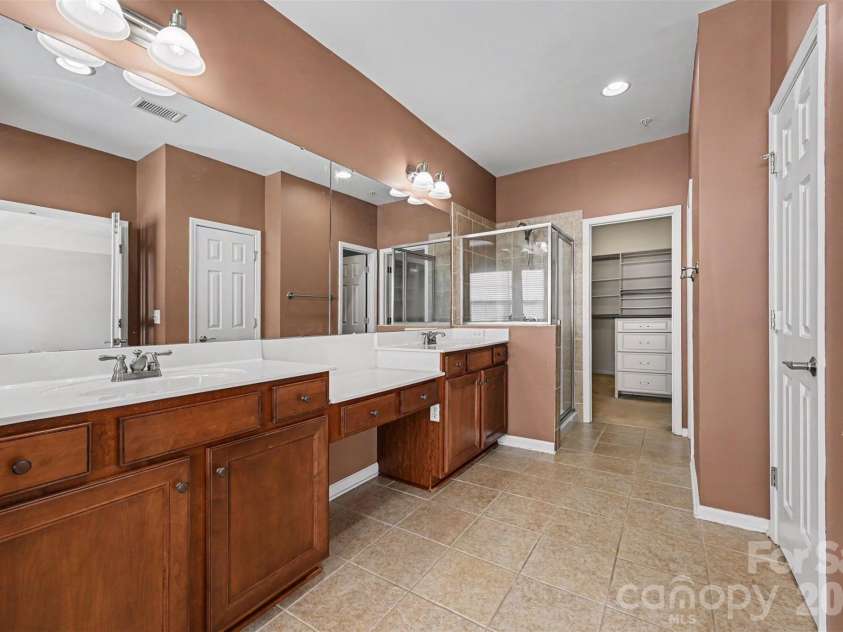 114 Inlet Point Drive, Tega Cay, SC 29708.  MLS# CAR4432207, YatesRealty ID 5112. 