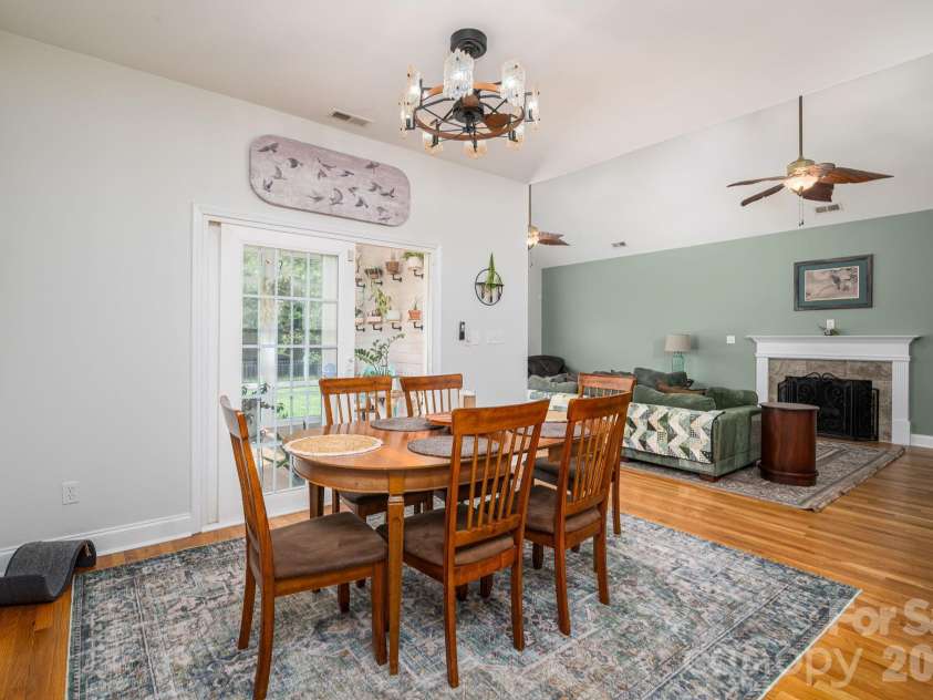 961 Colleton Meadow Drive, Clover, SC 29710.  MLS# CAR4402117, YatesRealty ID 51124. 
