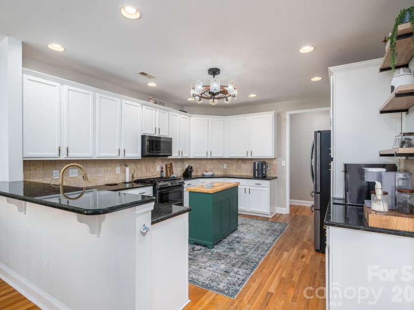 961 Colleton Meadow Drive, Clover, SC 29710.  MLS# CAR4402117, YatesRealty ID 51124. 