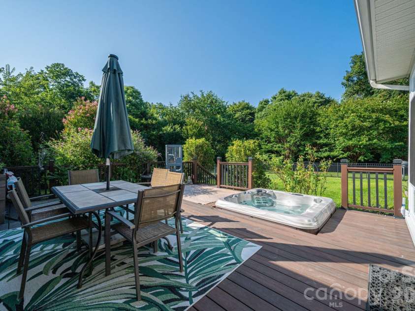 961 Colleton Meadow Drive, Clover, SC 29710.  MLS# CAR4402117, YatesRealty ID 51124. 