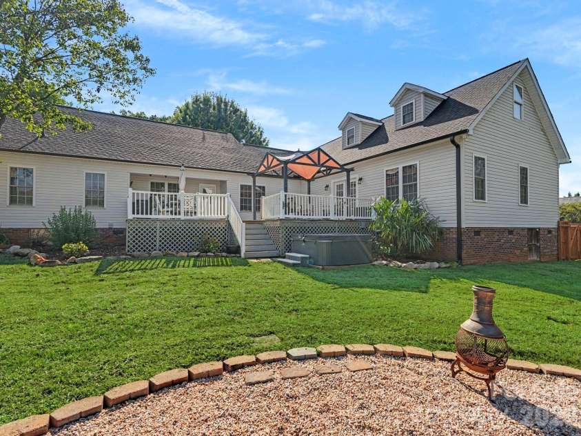 1411 Mill Wheel Drive, Salisbury, NC 28146.  MLS# CAR4409155, YatesRealty ID 51125. 
