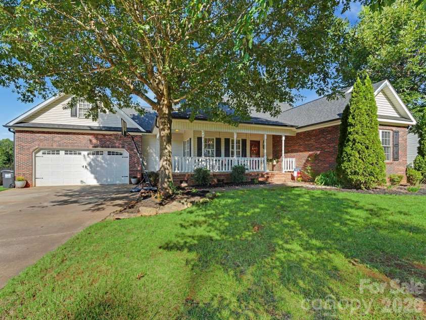 1411 Mill Wheel Drive, Salisbury, NC 28146.  MLS# CAR4409155, YatesRealty ID 51125. 