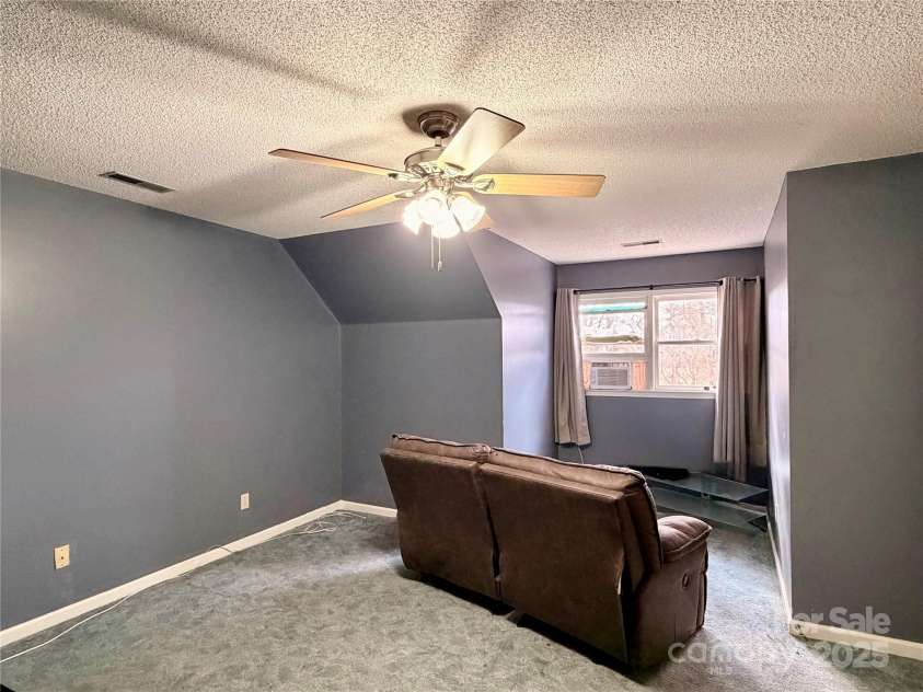 205 Willow Drive, Salisbury, NC 28146.  MLS# CAR4326718, YatesRealty ID 51127. 1 of the 2 upstairs bedroom