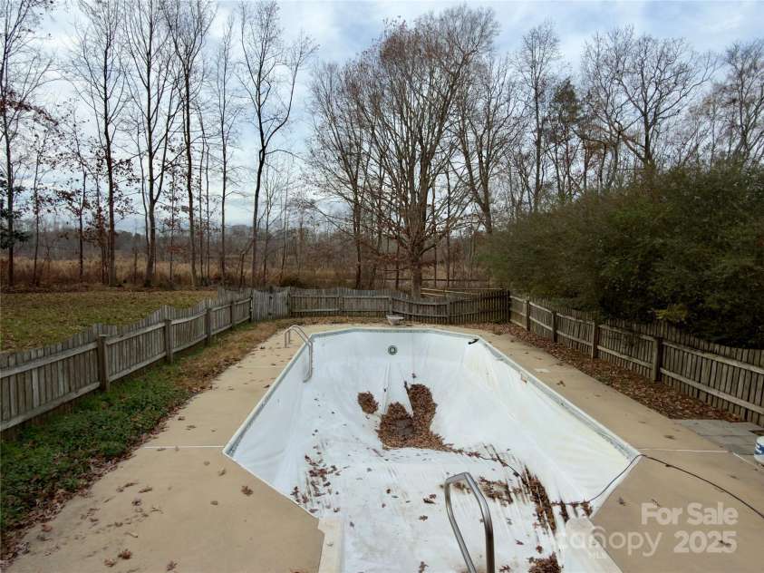 205 Willow Drive, Salisbury, NC 28146.  MLS# CAR4326718, YatesRealty ID 51127. Pool needs a new liner