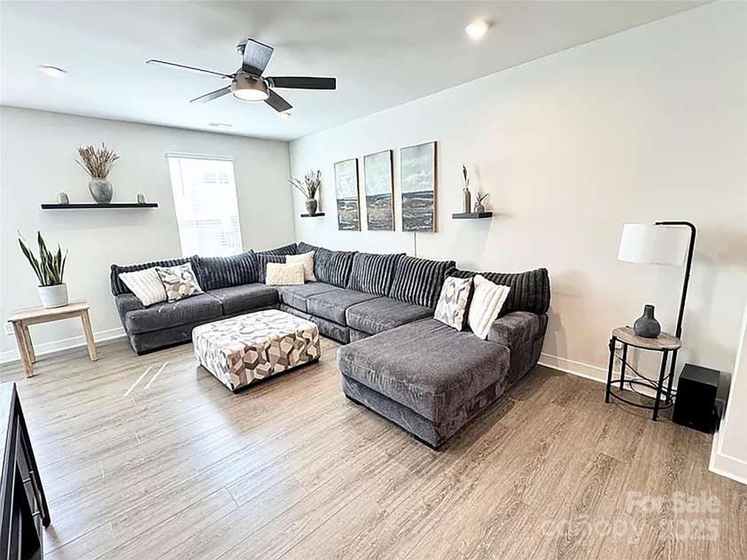 2315 Doby Creek Lane, Charlotte, NC 28262.  MLS# CAR4245746, YatesRealty ID 5113. 