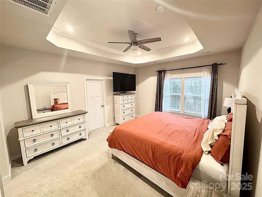 2315 Doby Creek Lane, Charlotte, NC 28262.  MLS# CAR4245746, YatesRealty ID 5113. 