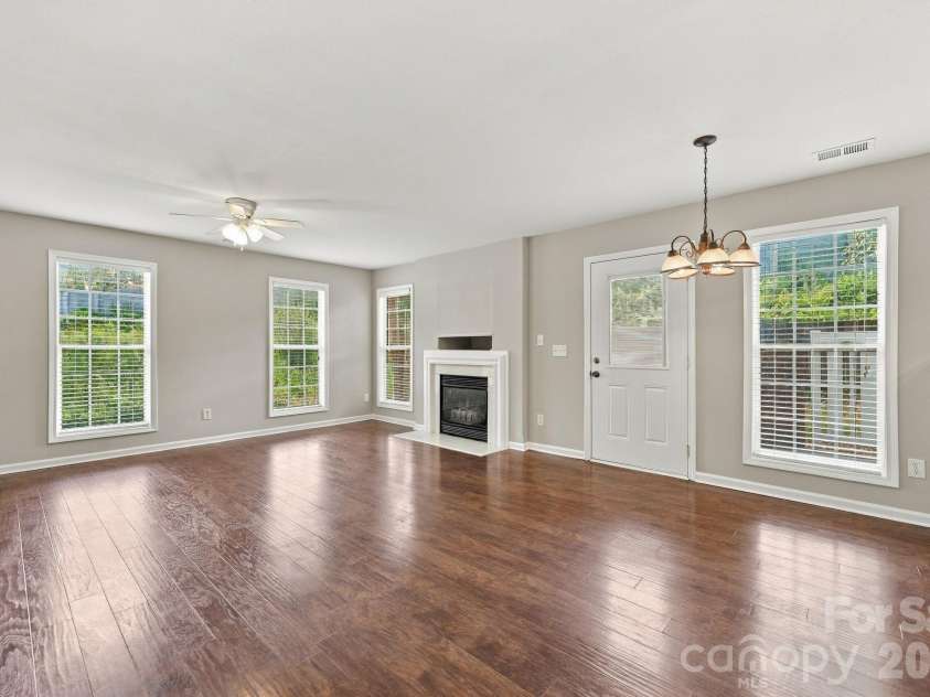 127 Pinewood Lane, Bermuda Run, NC 27006.  MLS# CAR4423822, YatesRealty ID 51130. 