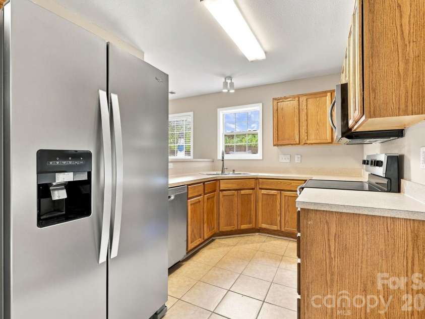 127 Pinewood Lane, Bermuda Run, NC 27006.  MLS# CAR4423822, YatesRealty ID 51130. 