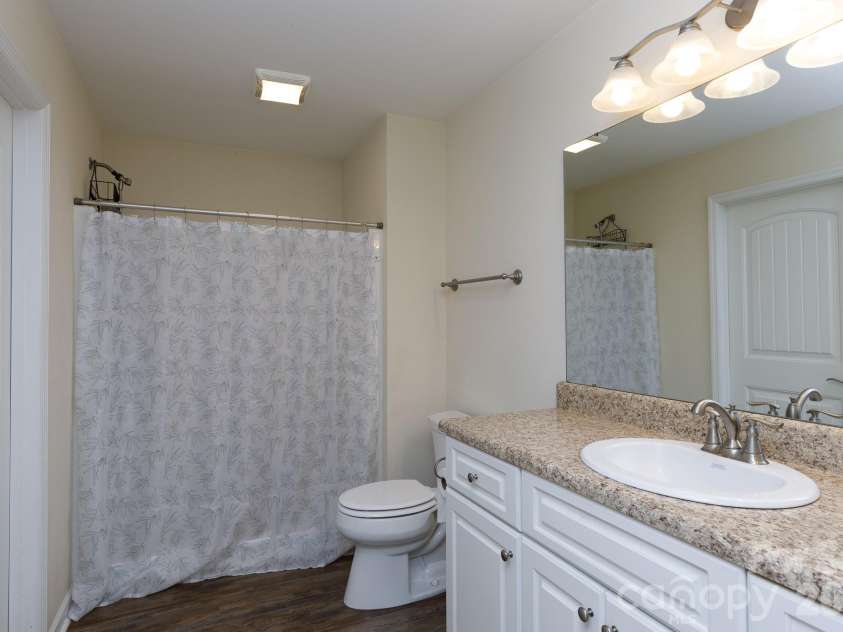 2246 Pacer Drive, Lancaster, SC 29720.  MLS# CAR4424044, YatesRealty ID 51131. 