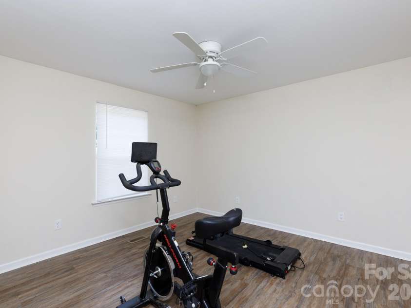 2246 Pacer Drive, Lancaster, SC 29720.  MLS# CAR4424044, YatesRealty ID 51131. 