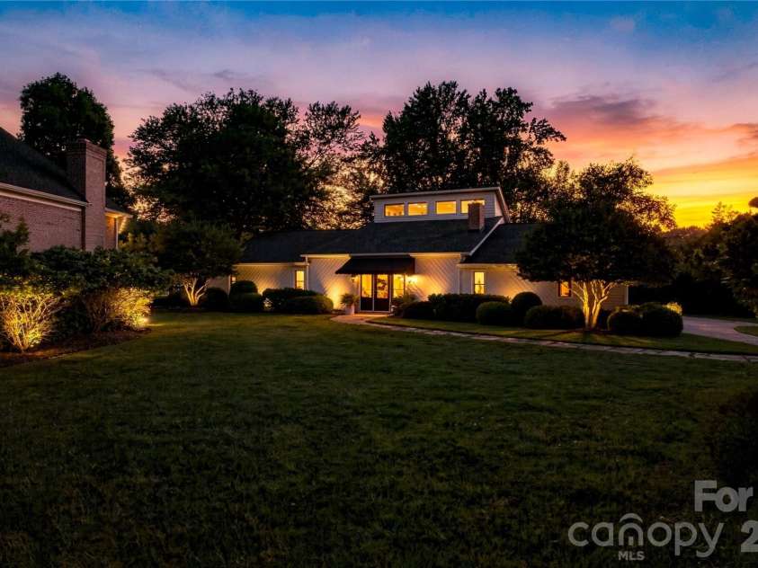 8172 Malibu Pointe Lane, Denver, NC 28037.  MLS# CAR4424504, YatesRealty ID 51133. 50+ landscape lights recently installed