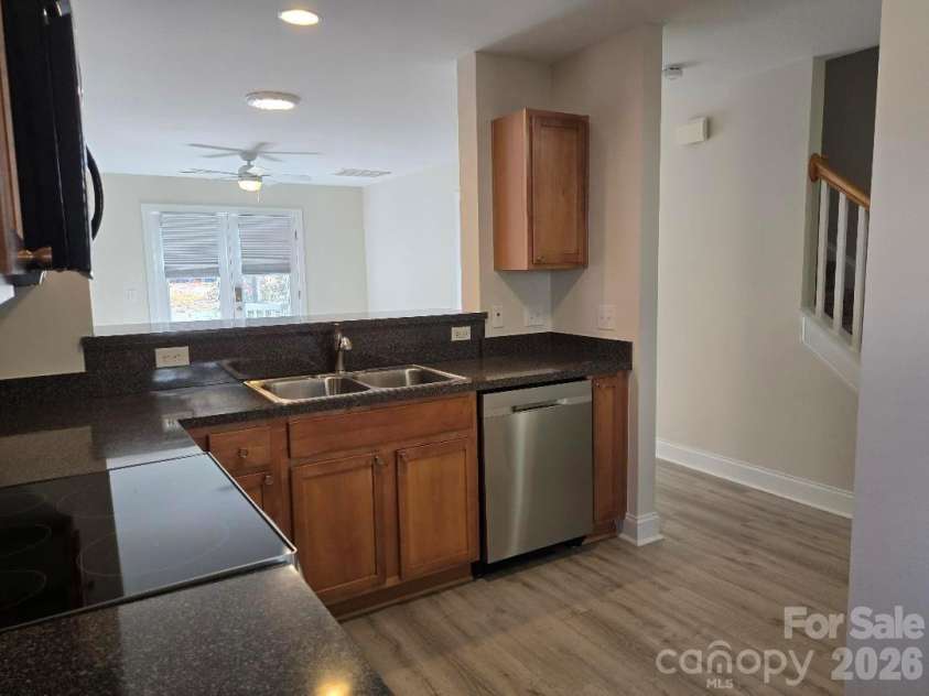15947 Rose Glenn Lane, Davidson, NC 28036.  MLS# CAR4413679, YatesRealty ID 51134. 