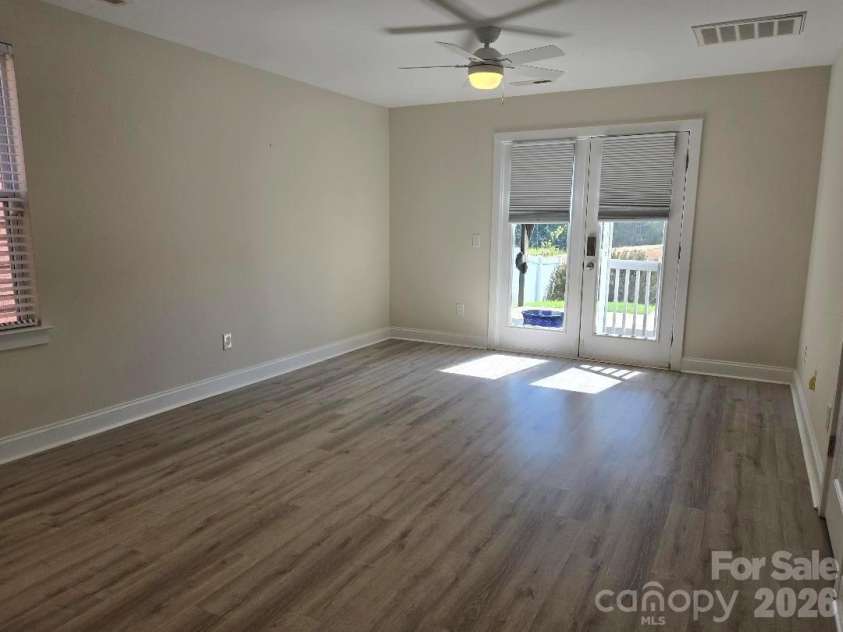 15947 Rose Glenn Lane, Davidson, NC 28036.  MLS# CAR4413679, YatesRealty ID 51134. 