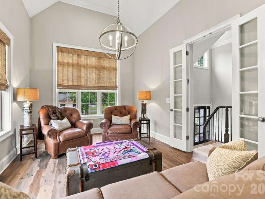 3948 Carmel Acres Drive, Charlotte, NC 28226.  MLS# CAR4425128, YatesRealty ID 51137. 