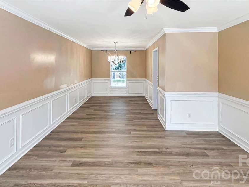 9334 Arbor Creek Drive, Charlotte, NC 28269.  MLS# CAR4425458, YatesRealty ID 51140. 