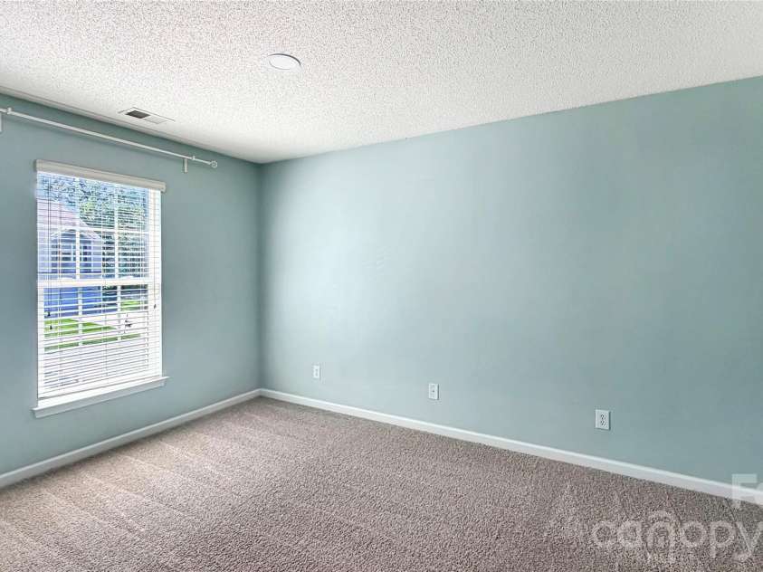 9334 Arbor Creek Drive, Charlotte, NC 28269.  MLS# CAR4425458, YatesRealty ID 51140. 