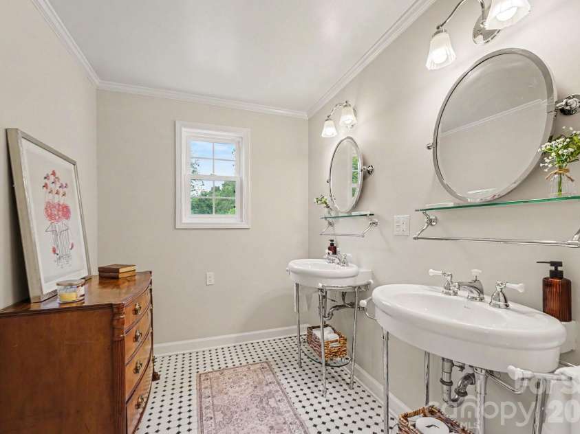 433 Main Street, Mocksville, NC 27028.  MLS# CAR4423506, YatesRealty ID 51141. Primary bath with double vanties