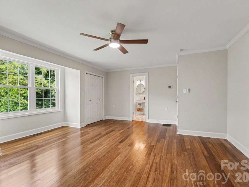 433 Main Street, Mocksville, NC 27028.  MLS# CAR4423506, YatesRealty ID 51141. Primary suite 19' x 17'