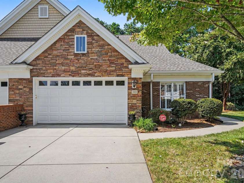 2604 Bellasera Way, Matthews, NC 28105.  MLS# CAR4425096, YatesRealty ID 51142. Front Exterior