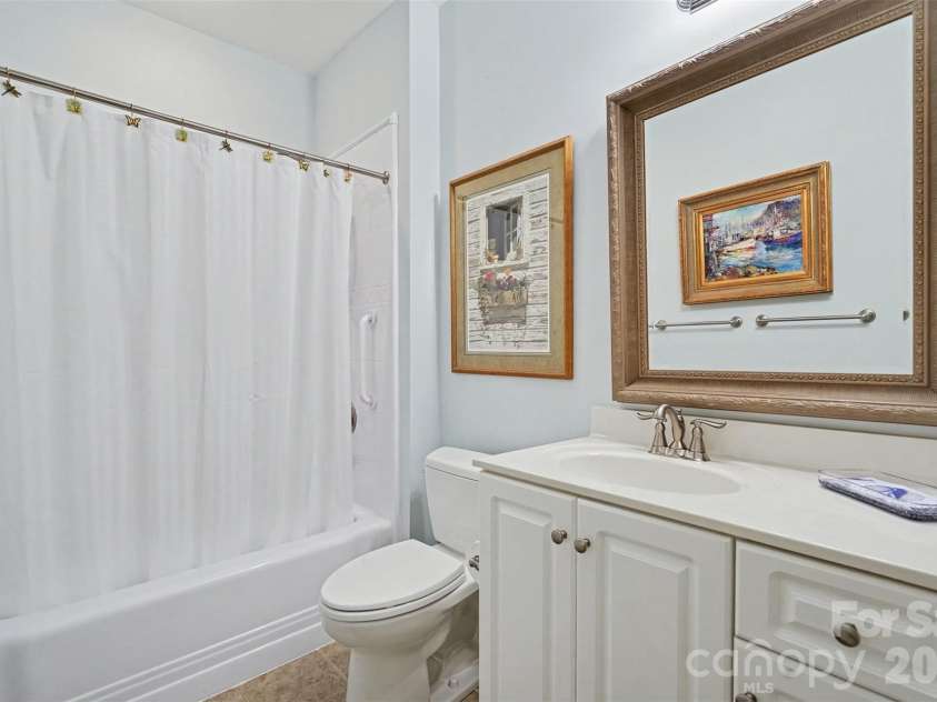 2604 Bellasera Way, Matthews, NC 28105.  MLS# CAR4425096, YatesRealty ID 51142. Lower level bathroom (3)
