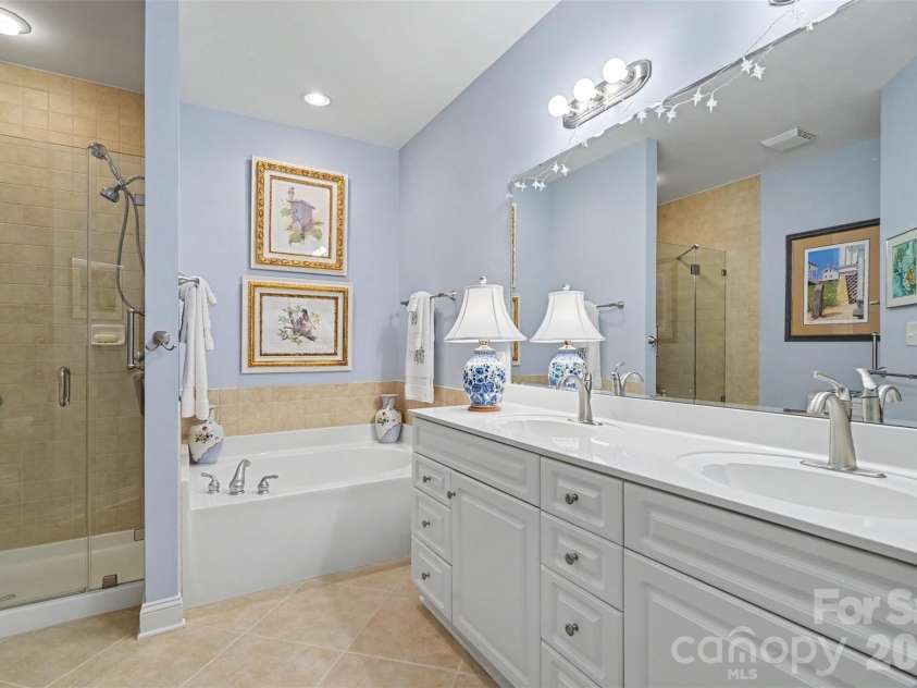 2604 Bellasera Way, Matthews, NC 28105.  MLS# CAR4425096, YatesRealty ID 51142. Primary Bathroom