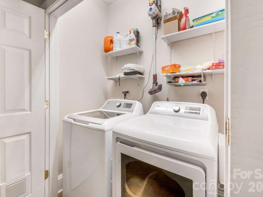 896 West Pointe Drive, Asheville, NC 28806.  MLS# CAR4420183, YatesRealty ID 51145. Laundry closet in hallway.