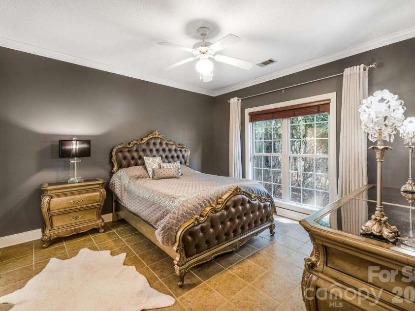 896 West Pointe Drive, Asheville, NC 28806.  MLS# CAR4420183, YatesRealty ID 51145. Primary bedroom on the main level.