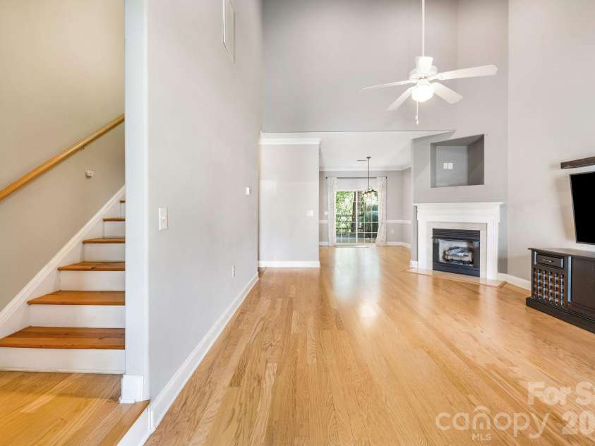 896 West Pointe Drive, Asheville, NC 28806.  MLS# CAR4420183, YatesRealty ID 51145. There vaulted ceilings in the living room!