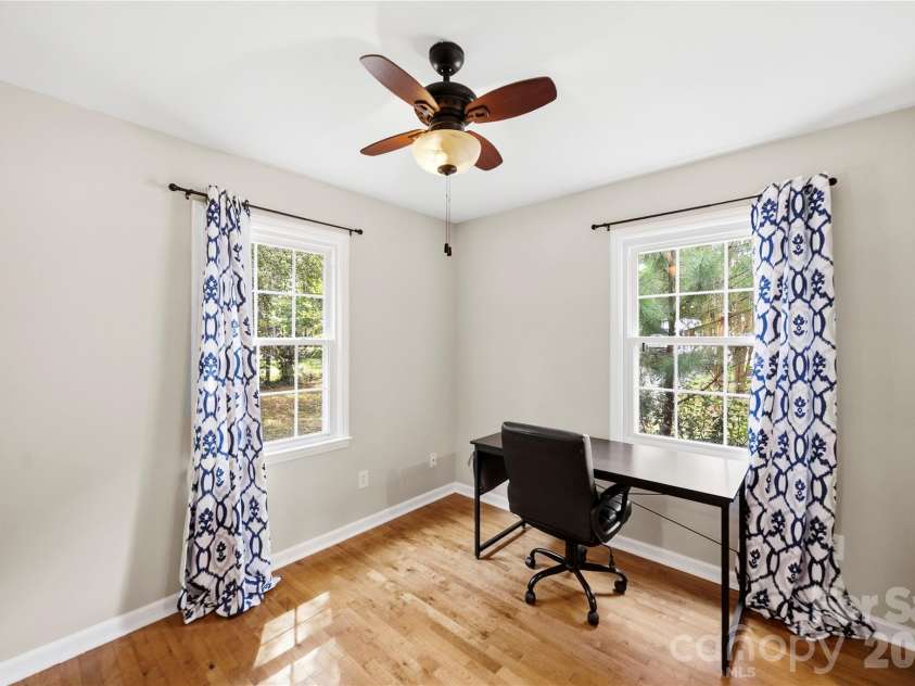 3724 Beulah Church Road, Matthews, NC 28104.  MLS# CAR4425416, YatesRealty ID 51147. 