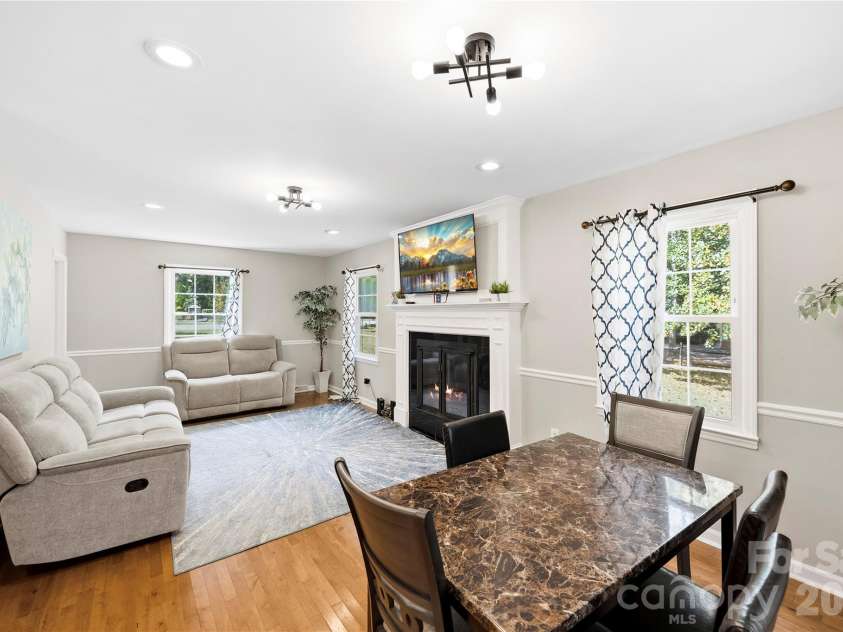 3724 Beulah Church Road, Matthews, NC 28104.  MLS# CAR4425416, YatesRealty ID 51147. 