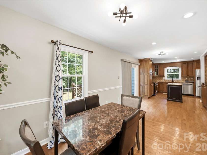 3724 Beulah Church Road, Matthews, NC 28104.  MLS# CAR4425416, YatesRealty ID 51147. 