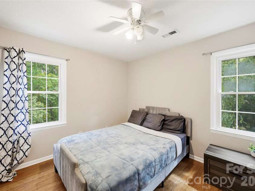 3724 Beulah Church Road, Matthews, NC 28104.  MLS# CAR4425416, YatesRealty ID 51147. 